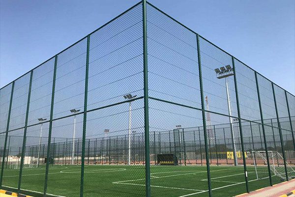 南宫NG28照明1000W投光灯用在迪拜的球场项目